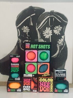 NEEDOH BUNDLE & 1 BOPSTER CUBE SPINNER, NEW